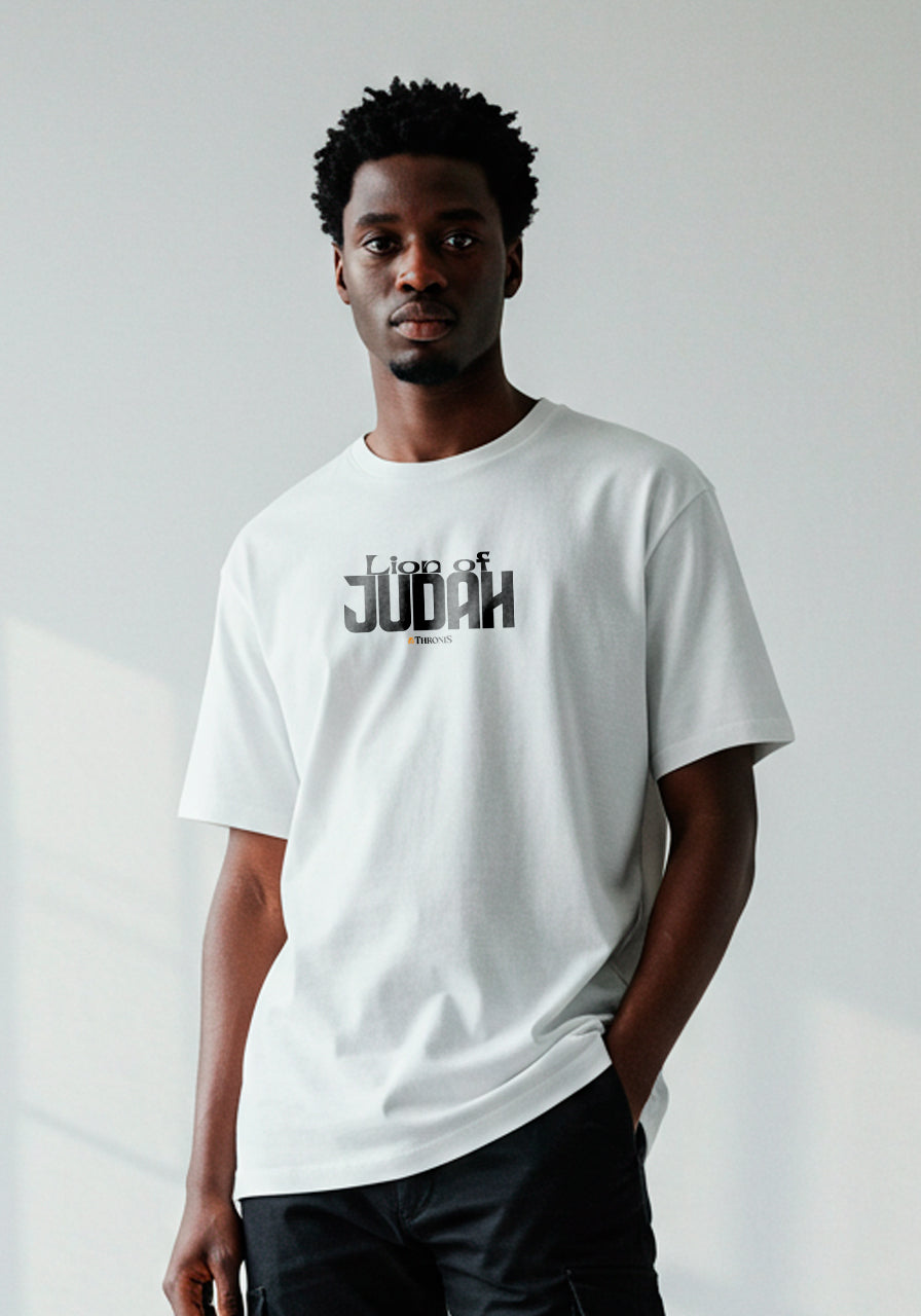 Camiseta Oversized - Leão da Tribo de Judá